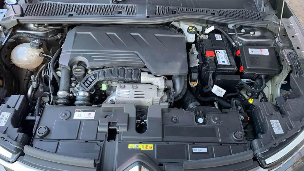 2021-citroen-c4-12-puretech-shine-plus-155ps-big-17