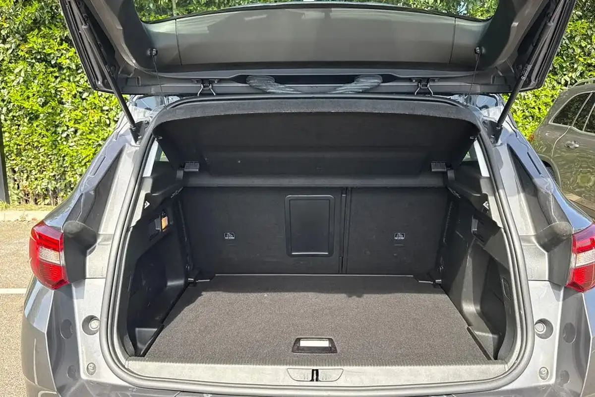2019-vauxhall-grandland-x-15td-sport-nav-big-6