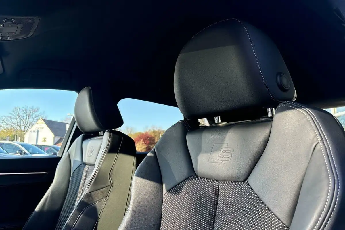 2022-audi-q3-20-40-tfsi-black-edition-station-wagon-big-27