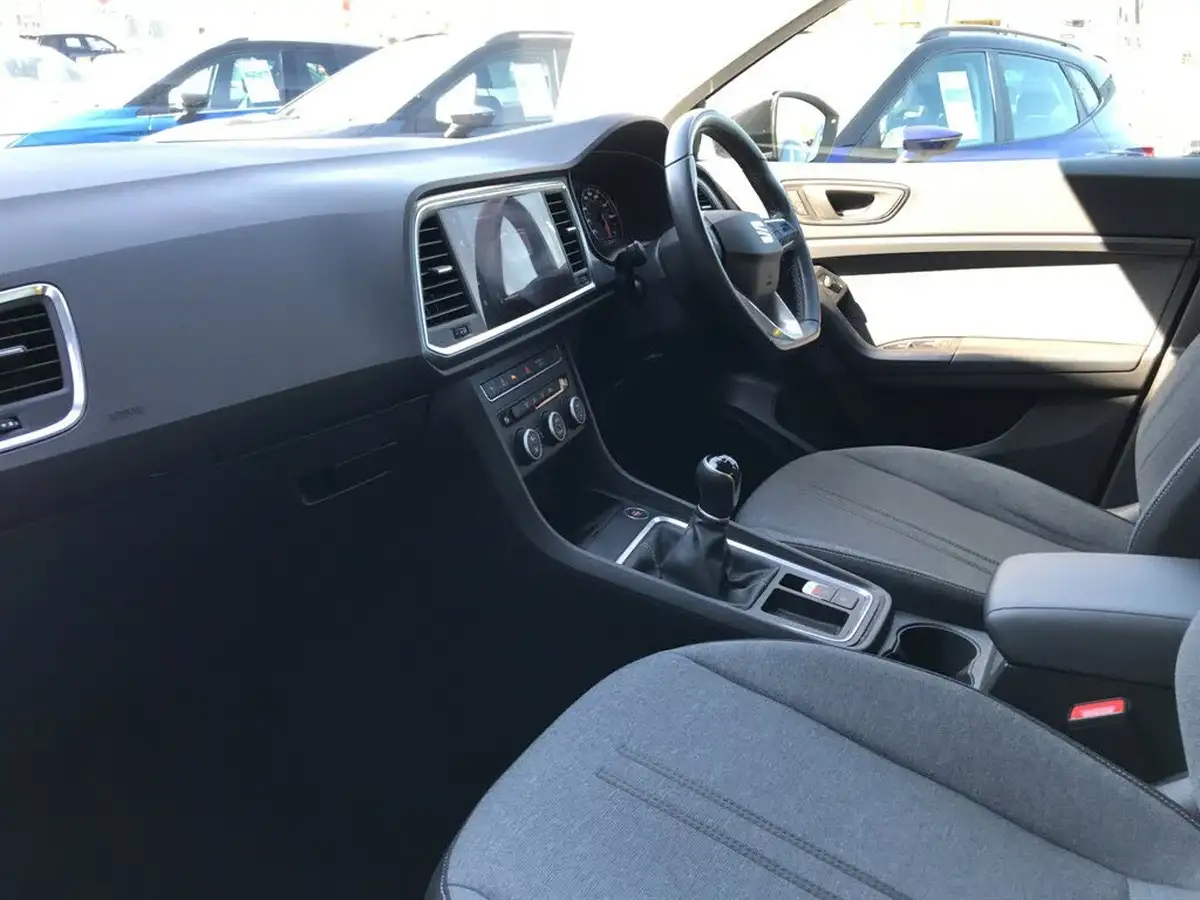 2022-seat-ateca-15-tsi-evo-se-technology-big-1