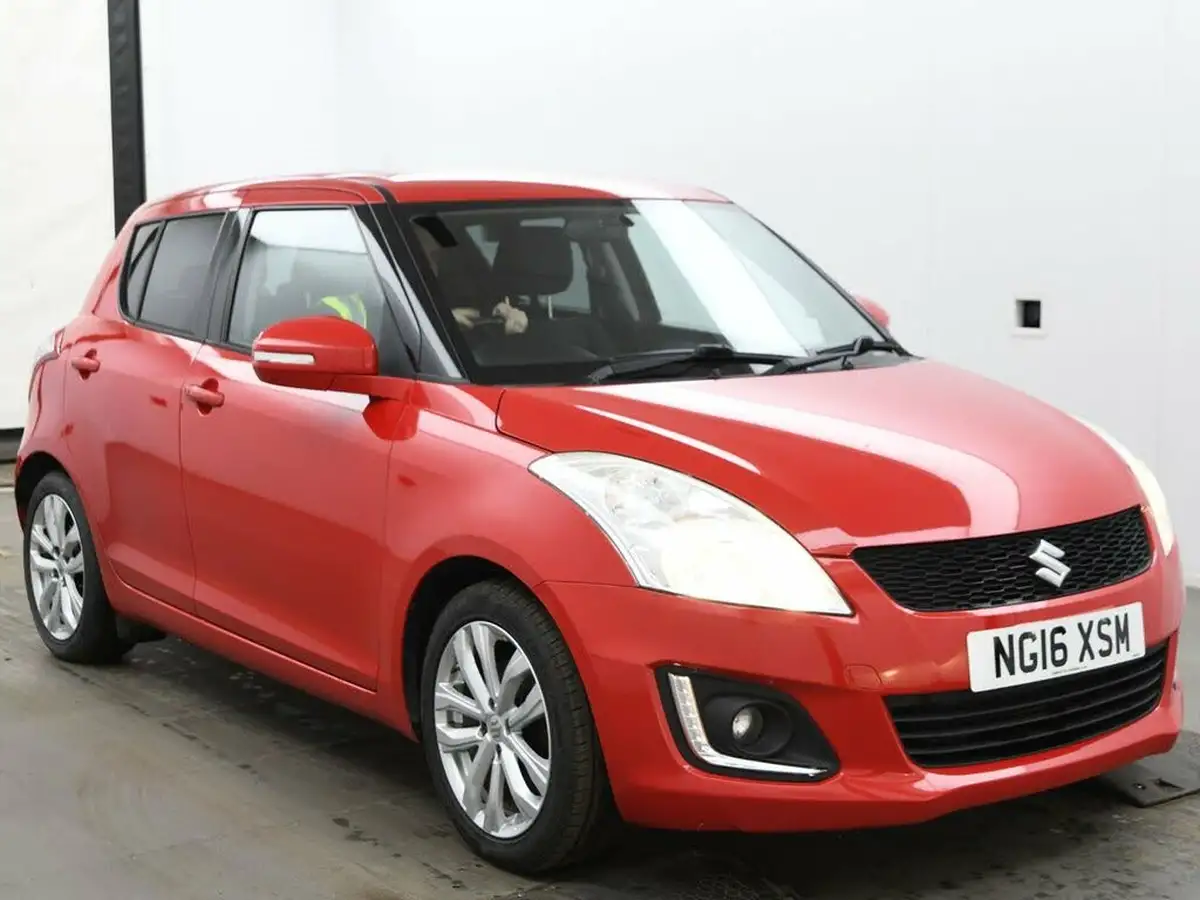 2016-suzuki-swift-12-sz4-90ps-5d-big-1