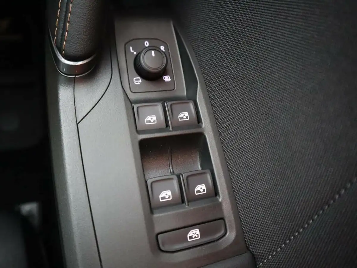2025-cupra-formentor-15-etsi-v1-big-42