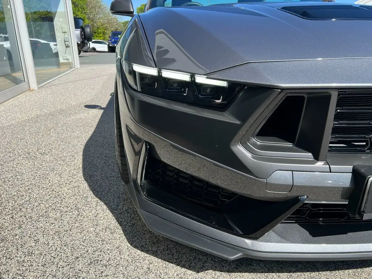 2024-ford-mustang-50-v8-dark-horse-big-64
