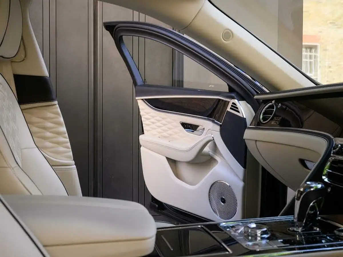 2020-bentley-flying-spur-60-w12-big-20