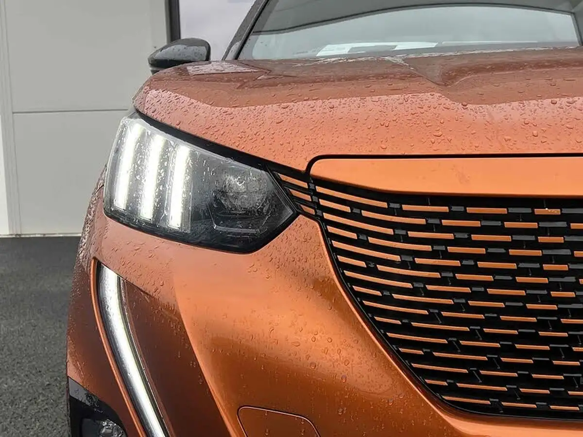 2021-peugeot-2008-suv-e-gt-big-21