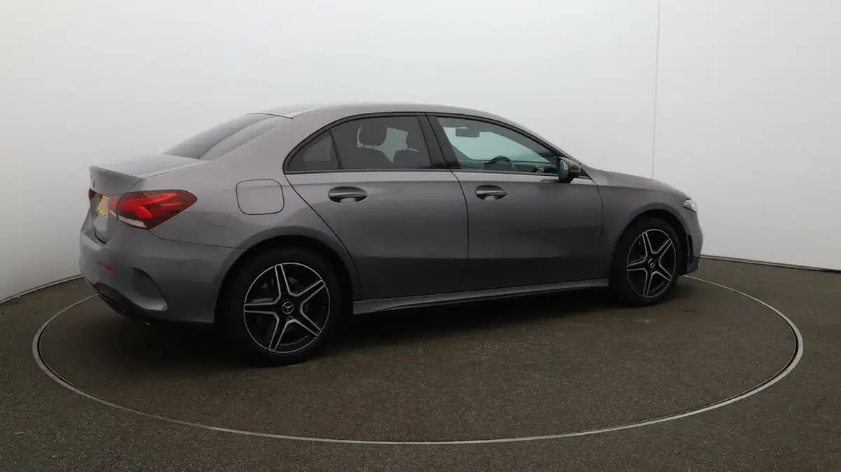 2021-mercedes-benz-a-class-20-a250-amg-line-executive-edition-saloon-4d-big-44