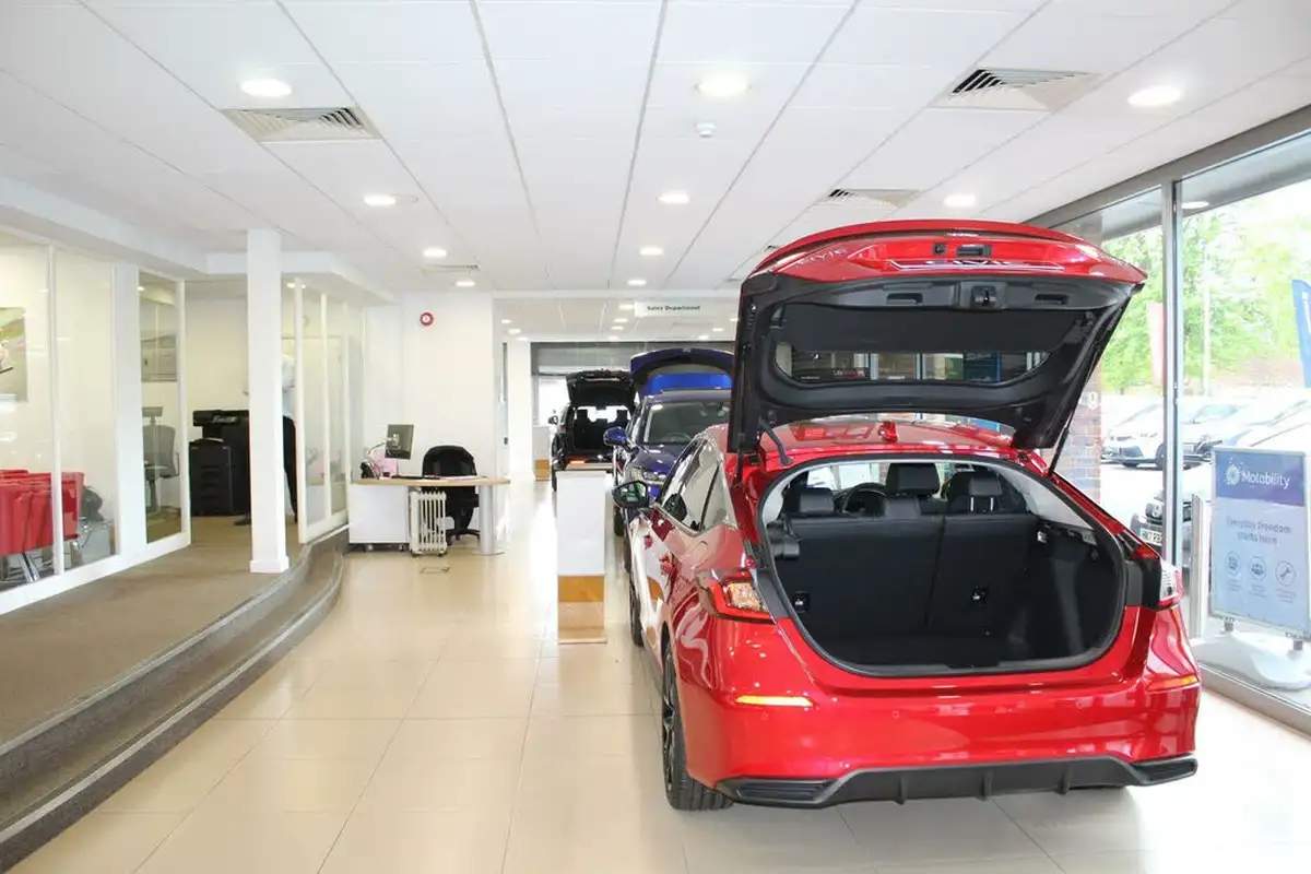 2022-honda-jazz-15-i-mmd-ex-107ps-big-39