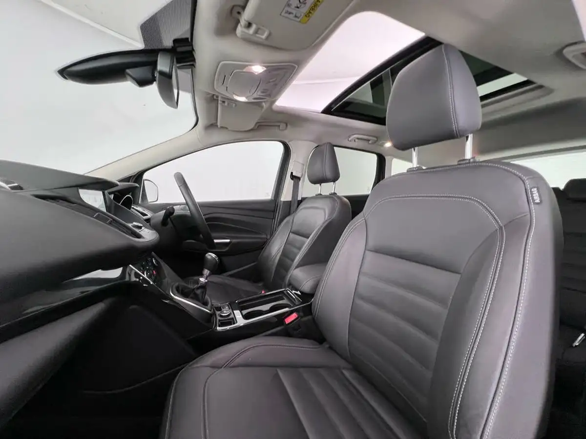2018-ford-kuga-15t-titanium-x-150ps-big-14