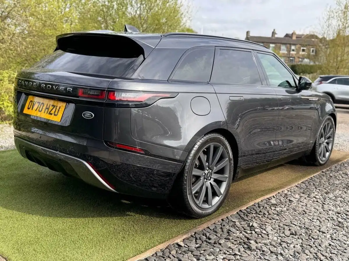 2020-land-rover-range-rover-velar-20-d240-r-dynamic-hse-big-8