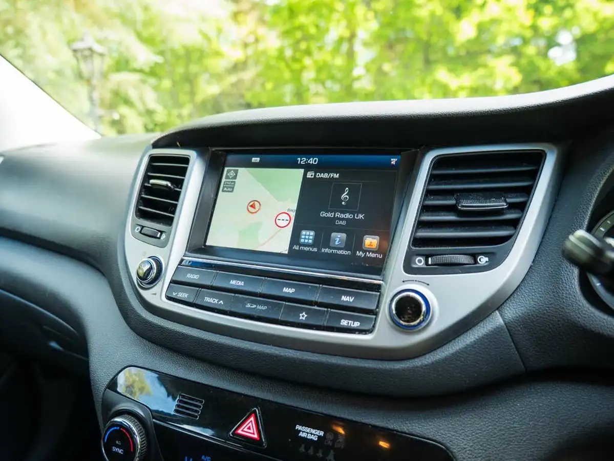 2018-hyundai-tucson-17crdi-blue-drive-se-nav-116ps-big-29