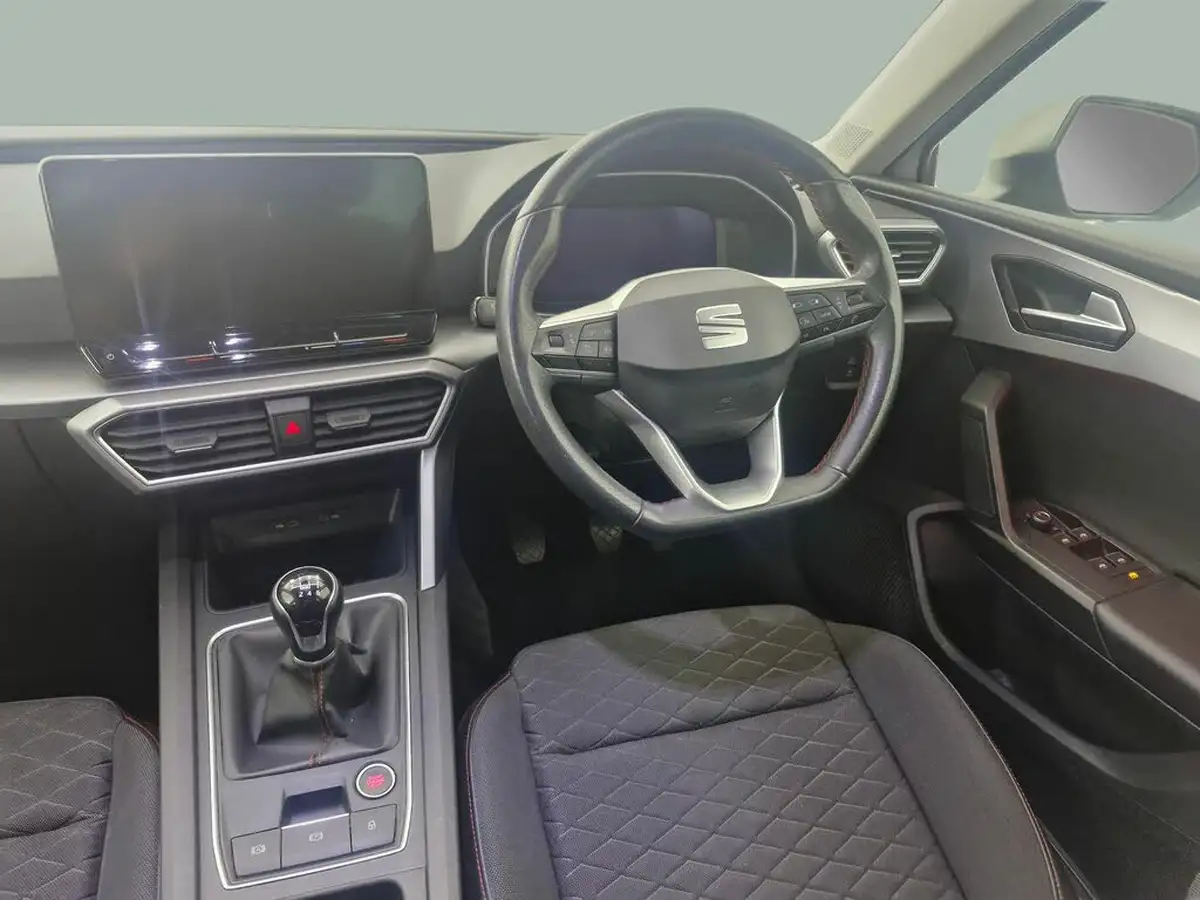 2021-seat-leon-15-tsi-evo-fr-130ps-hatchback-big-17