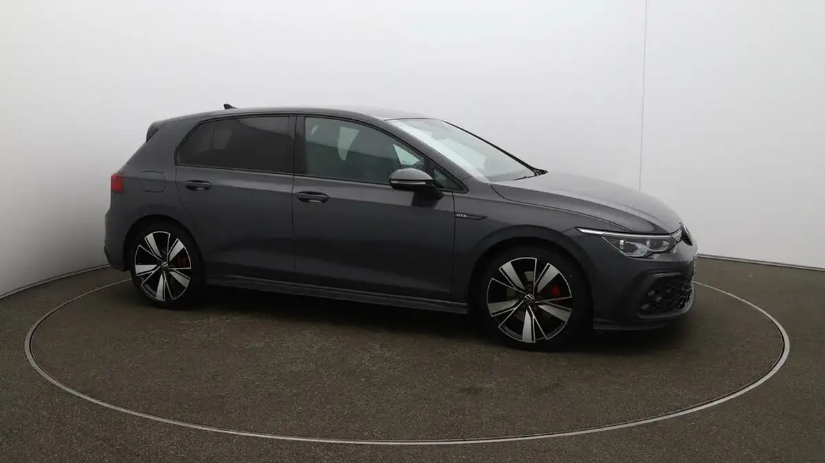 2022-volkswagen-golf-20tdi-gtd-big-47