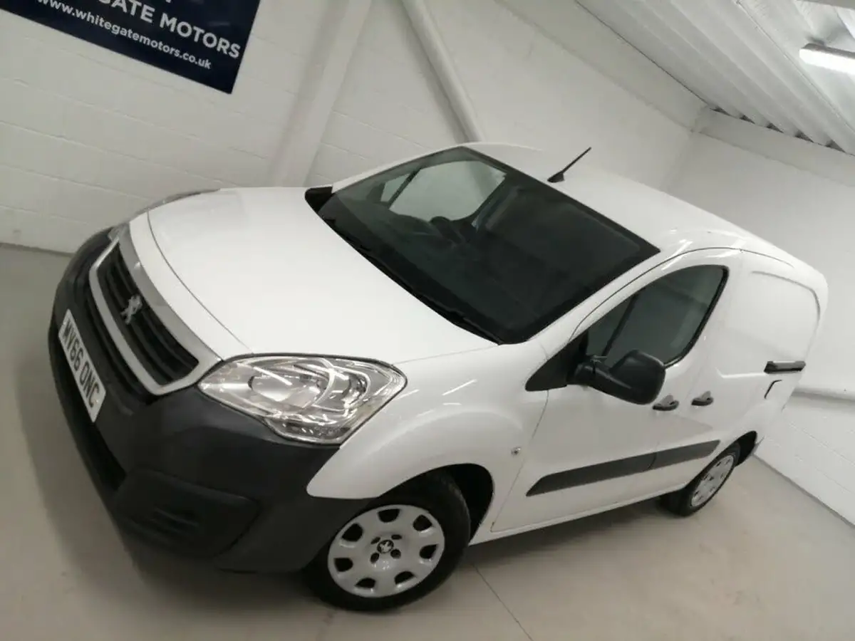 2016-peugeot-partner-16bluehdi-professional-l1-100eu6-854-big-19