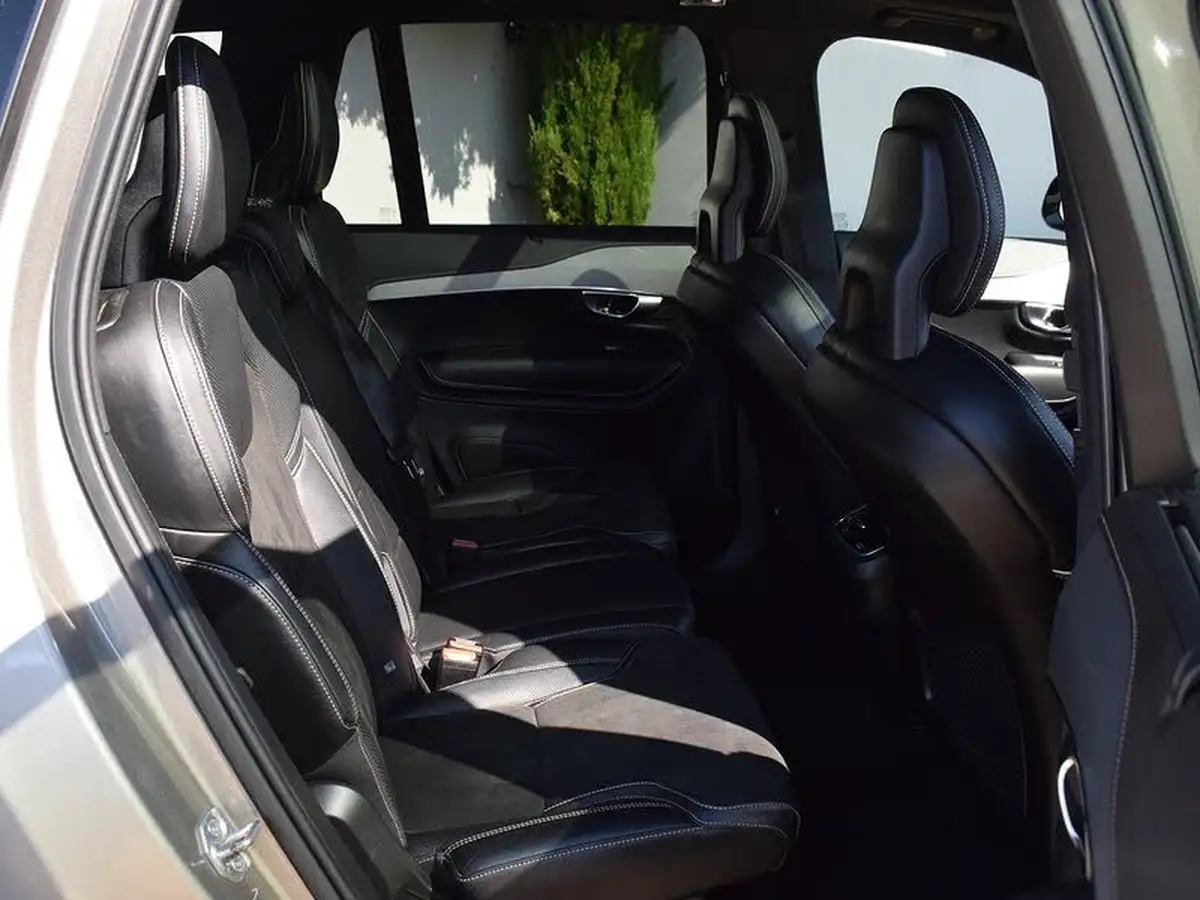 2021-volvo-xc90-20td-b5-r-design-big-19