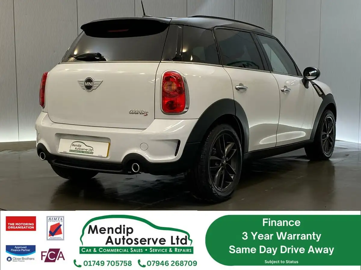 2012-mini-countryman-16-cooper-s-auto-big-19