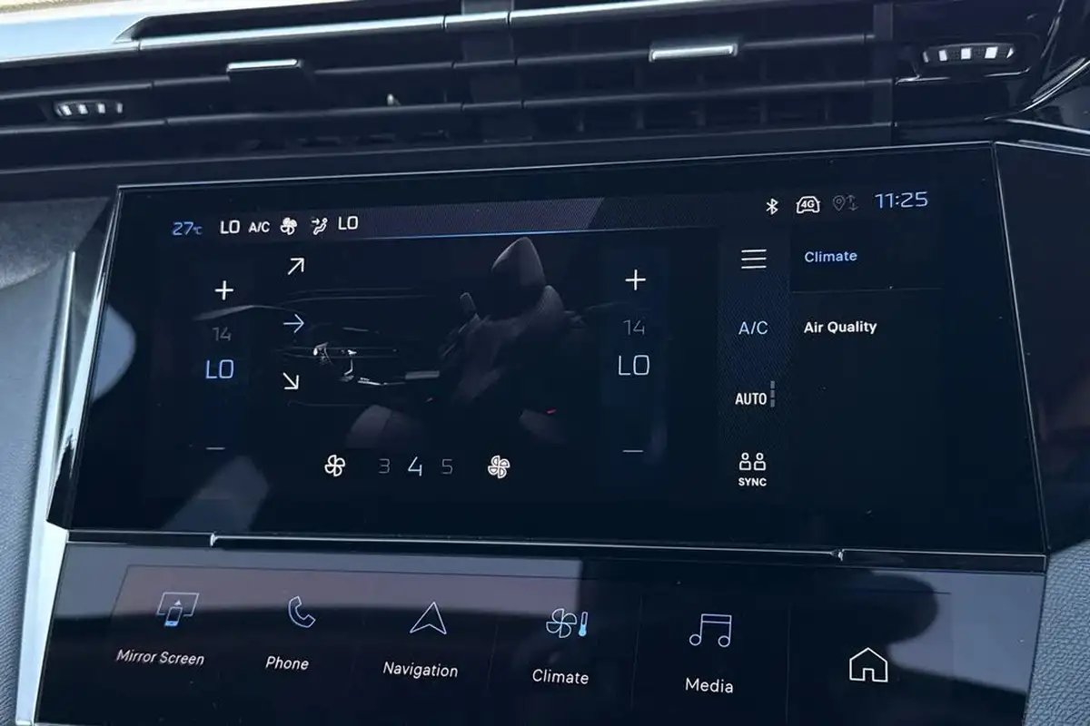 2024-peugeot-308-sw-12-puretech-allure-130ps-ss-eat8-big-21