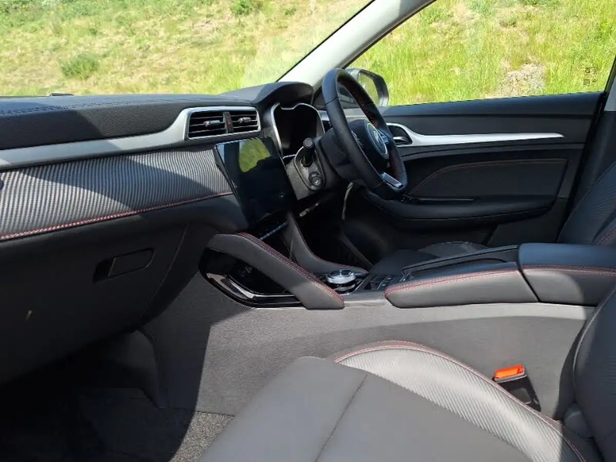 2024-mg-zs-suv-e-trophy-connect-ev-176ps-big-4