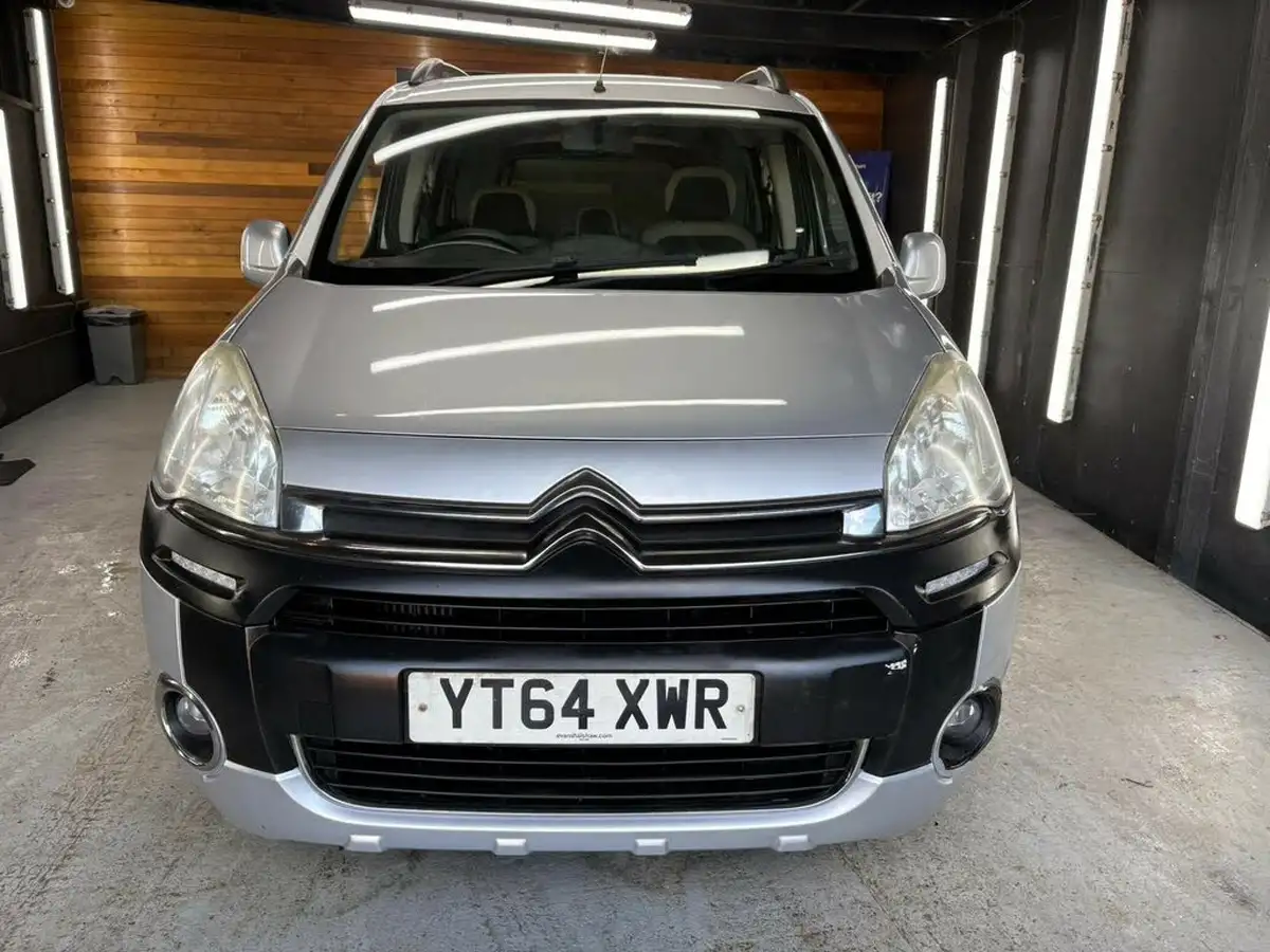 2014-citroen-berlingo-16hdi-xtr-90ps-airdream-egs6-big-1