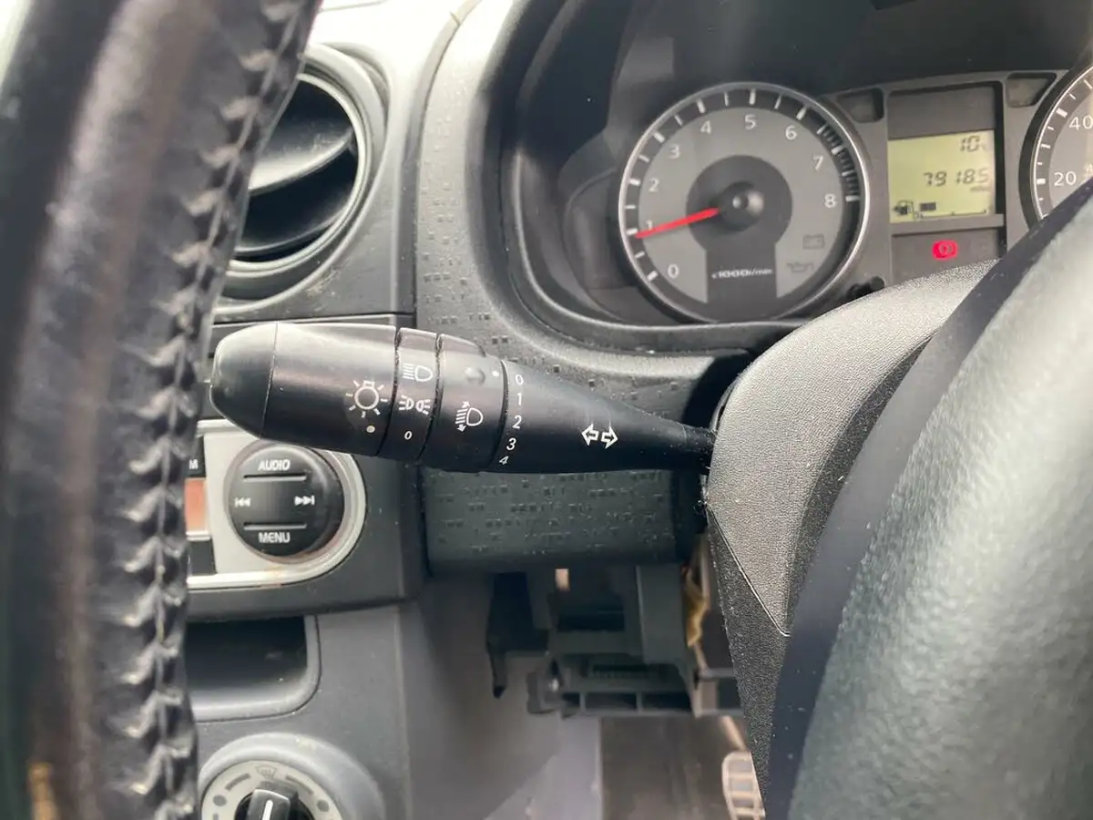 2009-mitsubishi-colt-13-clear-tec-5d-big-32