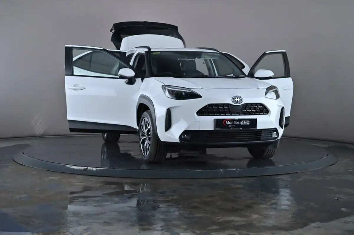 2023-toyota-yaris-cross-15-vvt-i-excel-awd-i-big-39