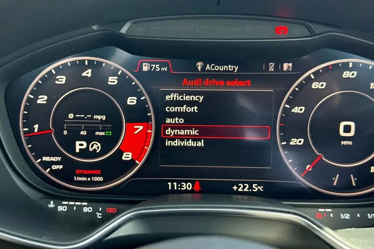 2016-audi-tts-20-tfsi-quattro-tts-ss-coupe-s-tronic-big-35