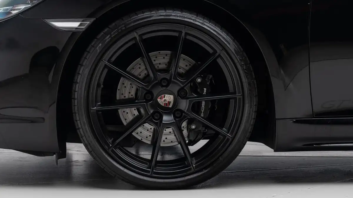 2022-porsche-cayman-718-40-cayman-gts-40-big-9