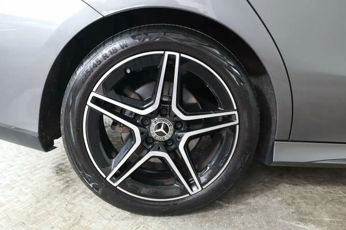 2023-mercedes-benz-cla-13-cla-200-amg-line-shooting-brake-5d-big-26