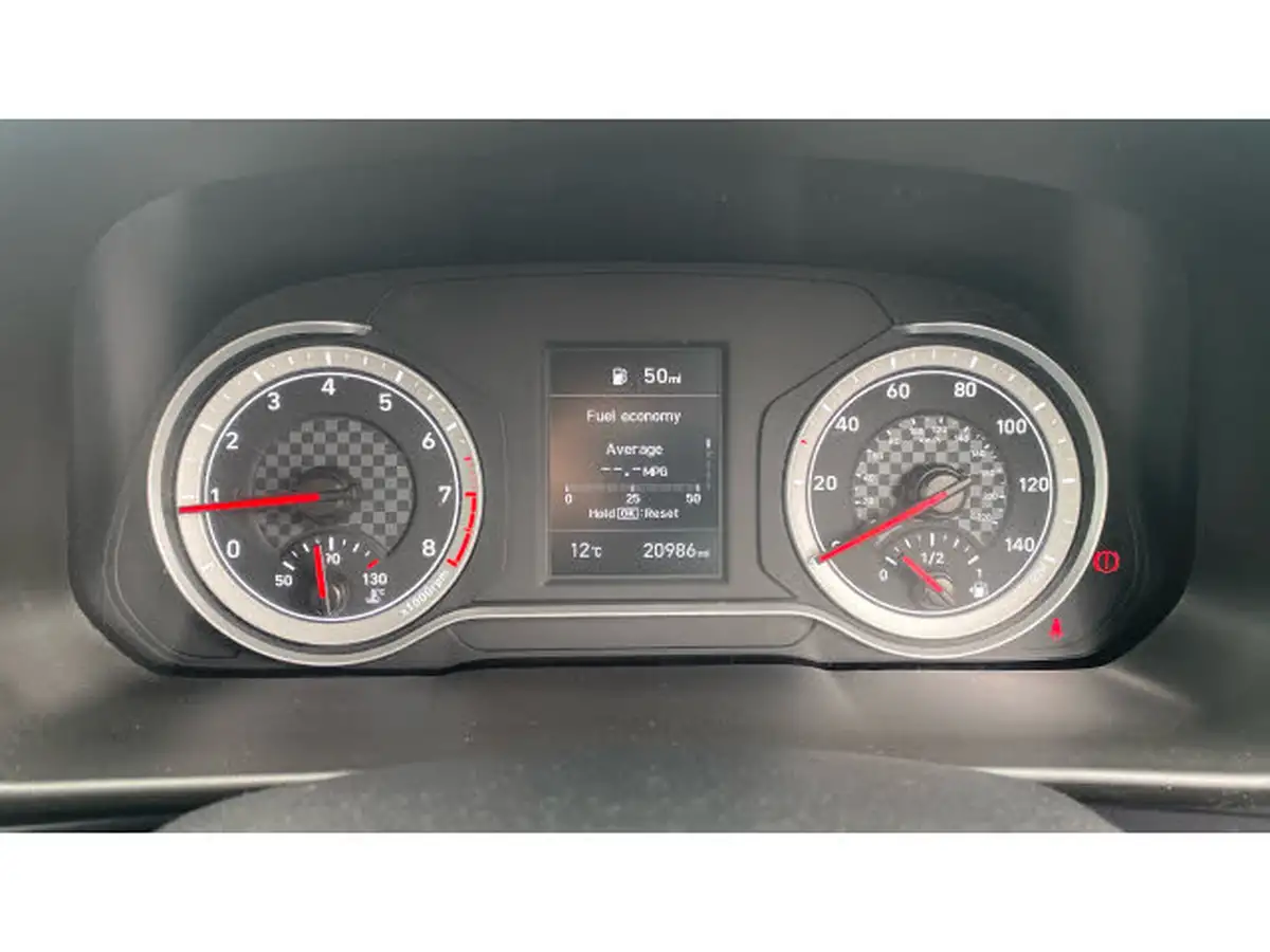 2021-hyundai-i20-10-t-gdi-element-big-17