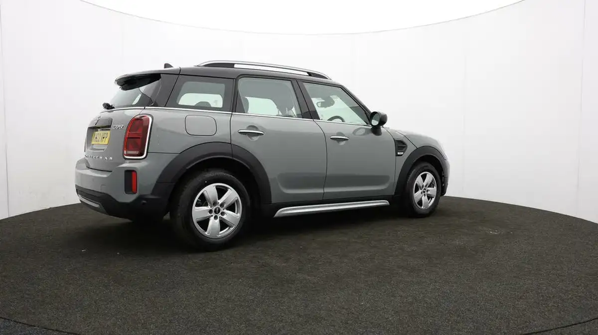 2022-mini-countryman-15-cooper-classic-big-32