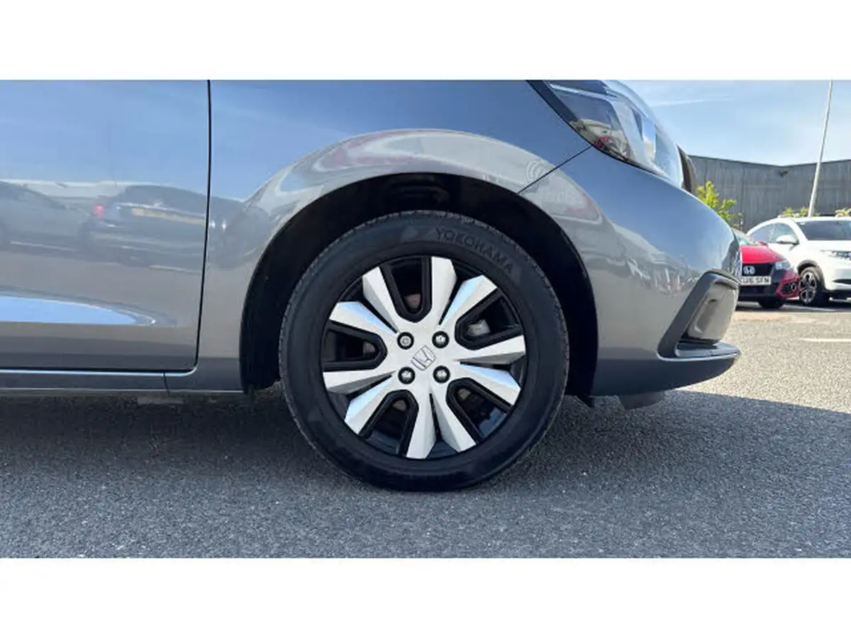 2022-honda-jazz-15-i-mmd-sr-109ps-big-8