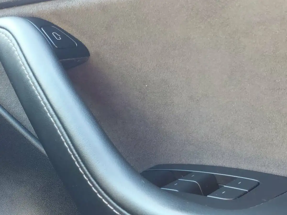 2021-tesla-model-3-e-long-range-4x4-big-38