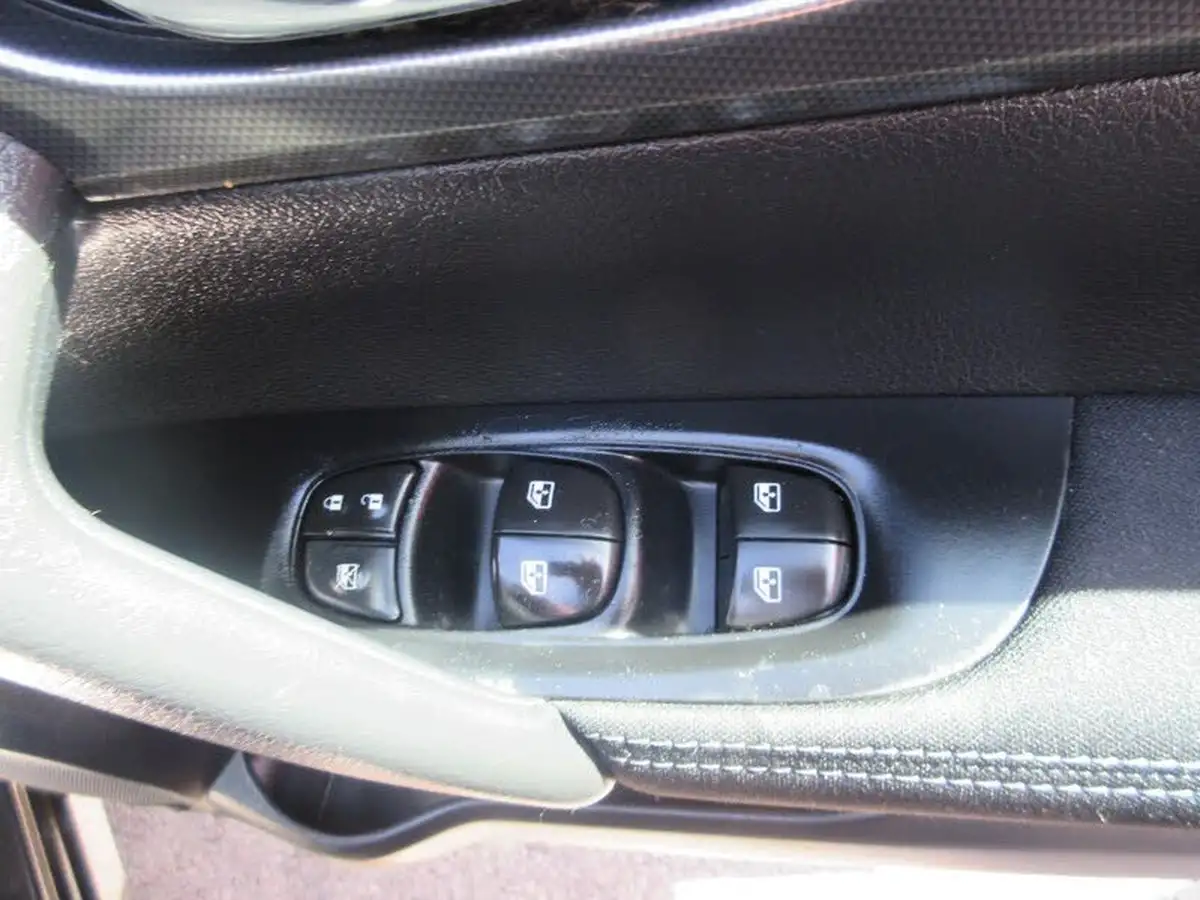 2017-nissan-qashqai-15dci-n-connecta-big-8