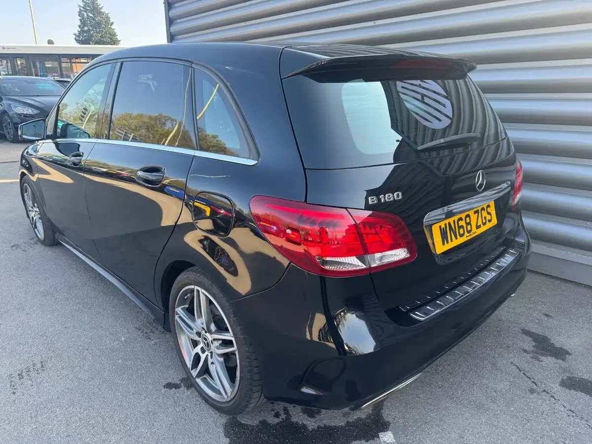 2018-mercedes-benz-b-class-16-b180-amg-line-122ps-ss-7g-dct-big-7