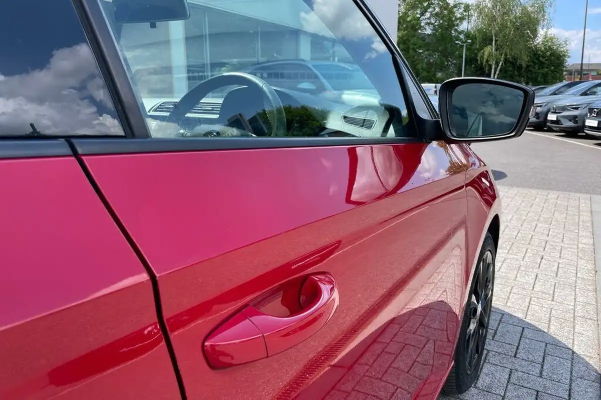 2019-skoda-fabia-10-tsi-colour-edition-big-12