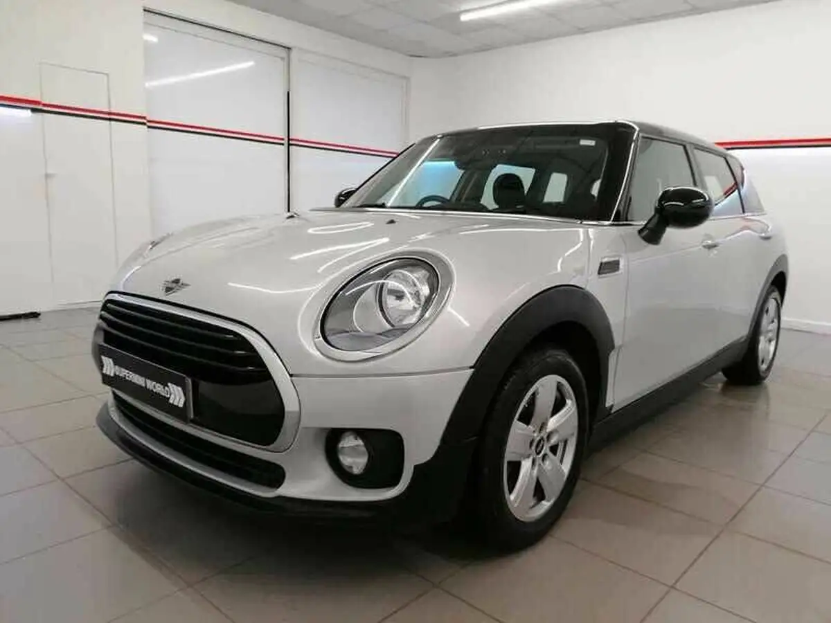 2018-mini-clubman-15-cooper-big-2