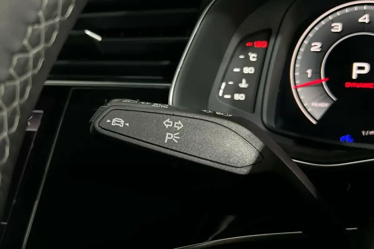 2023-audi-q7-30-55-tfsi-black-edition-big-28