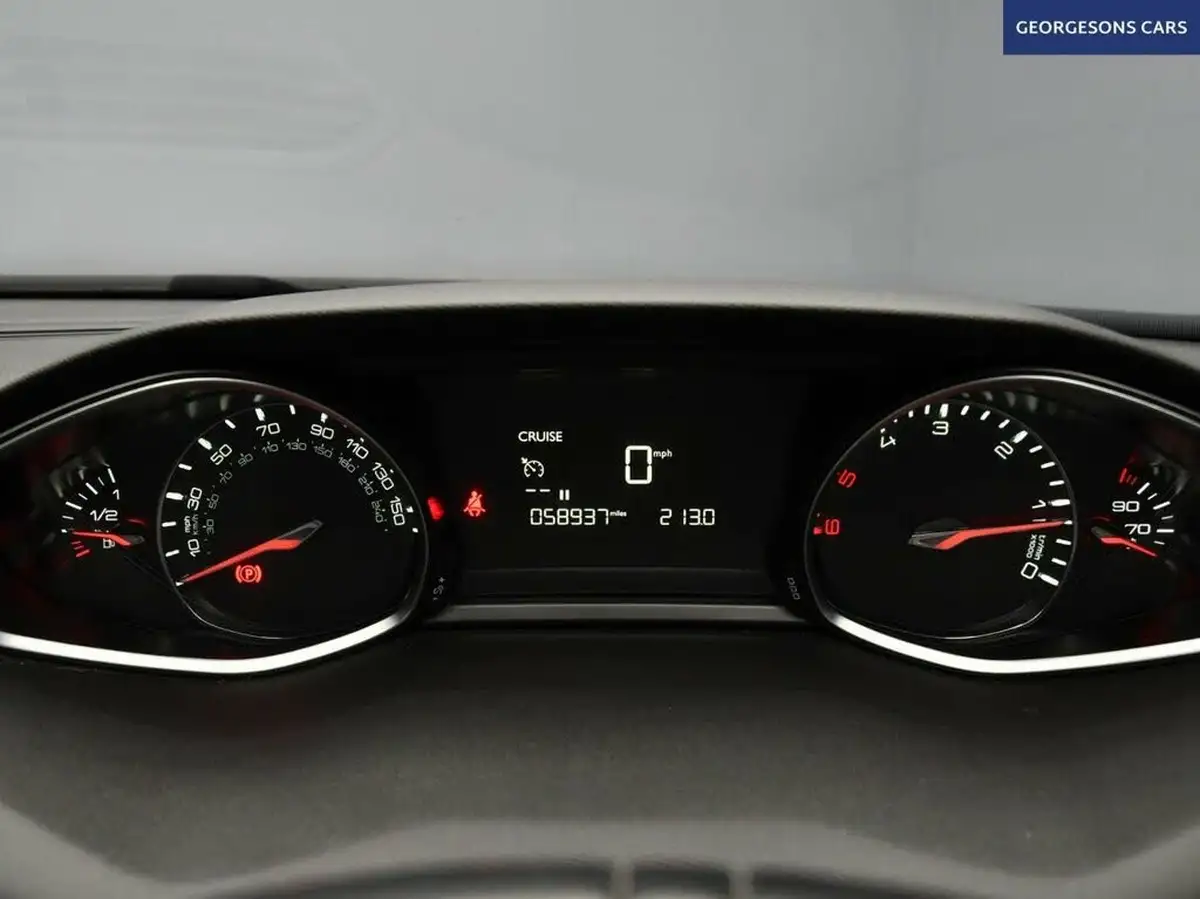 2019-peugeot-308-15-bluehdi-gt-line-big-26