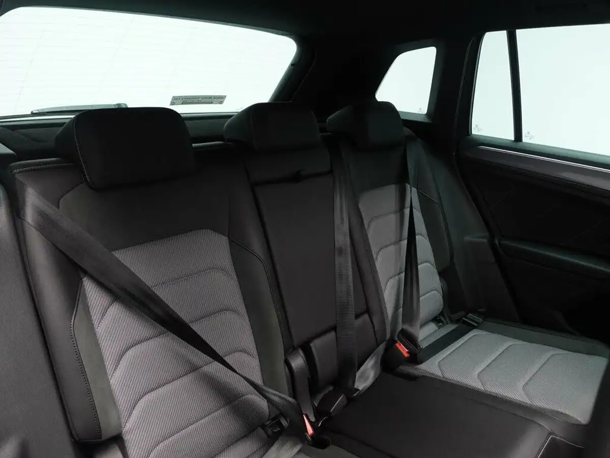 2019-volkswagen-tiguan-20tdi-r-line-tech-150ps-dsg-big-14