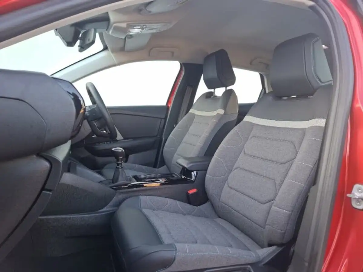 2023-citroen-c4-12-puretech-sense-big-4