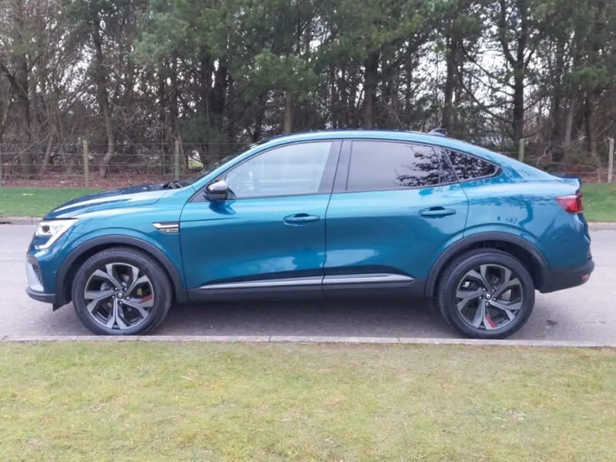 2021-renault-arkana-13-tce-rs-line-big-3