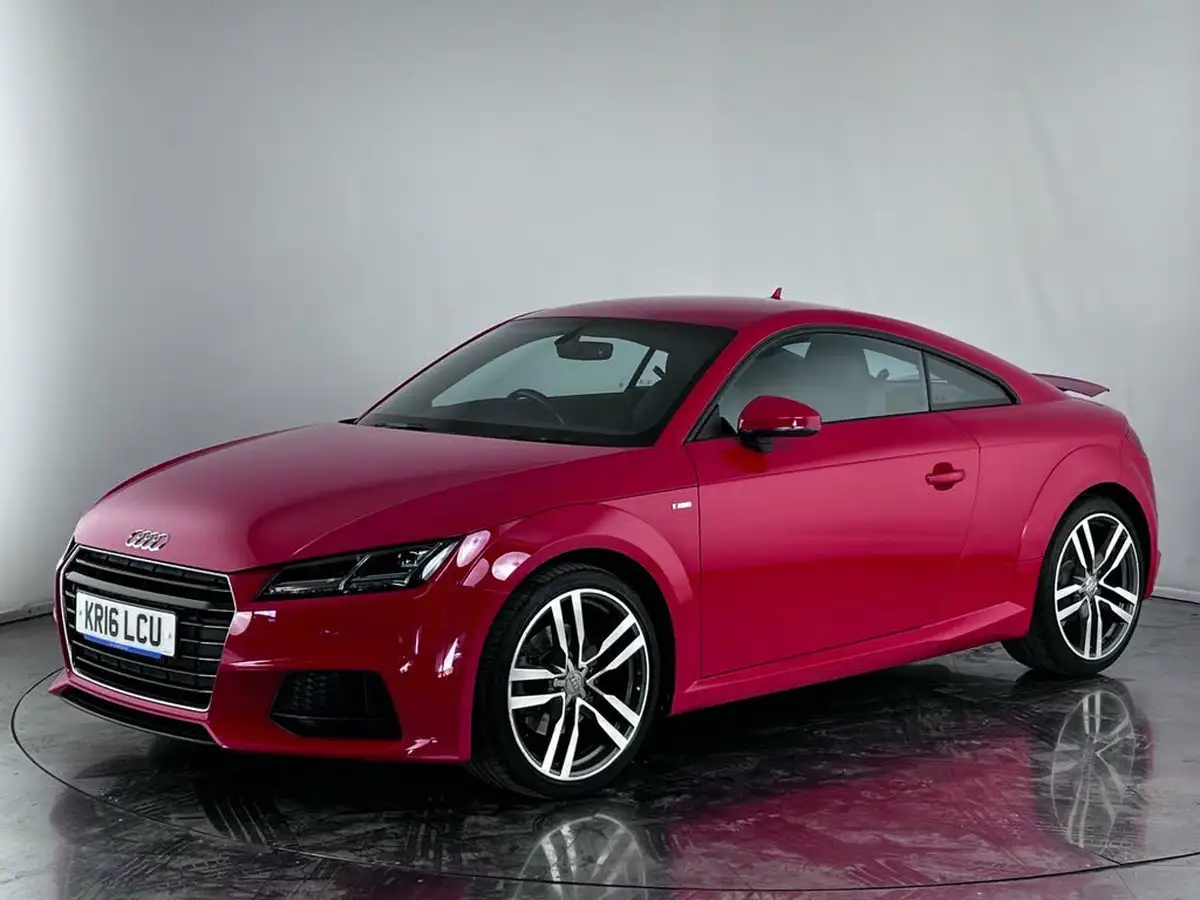 2016-audi-tt-coupe-18-tfsi-s-line-big-3