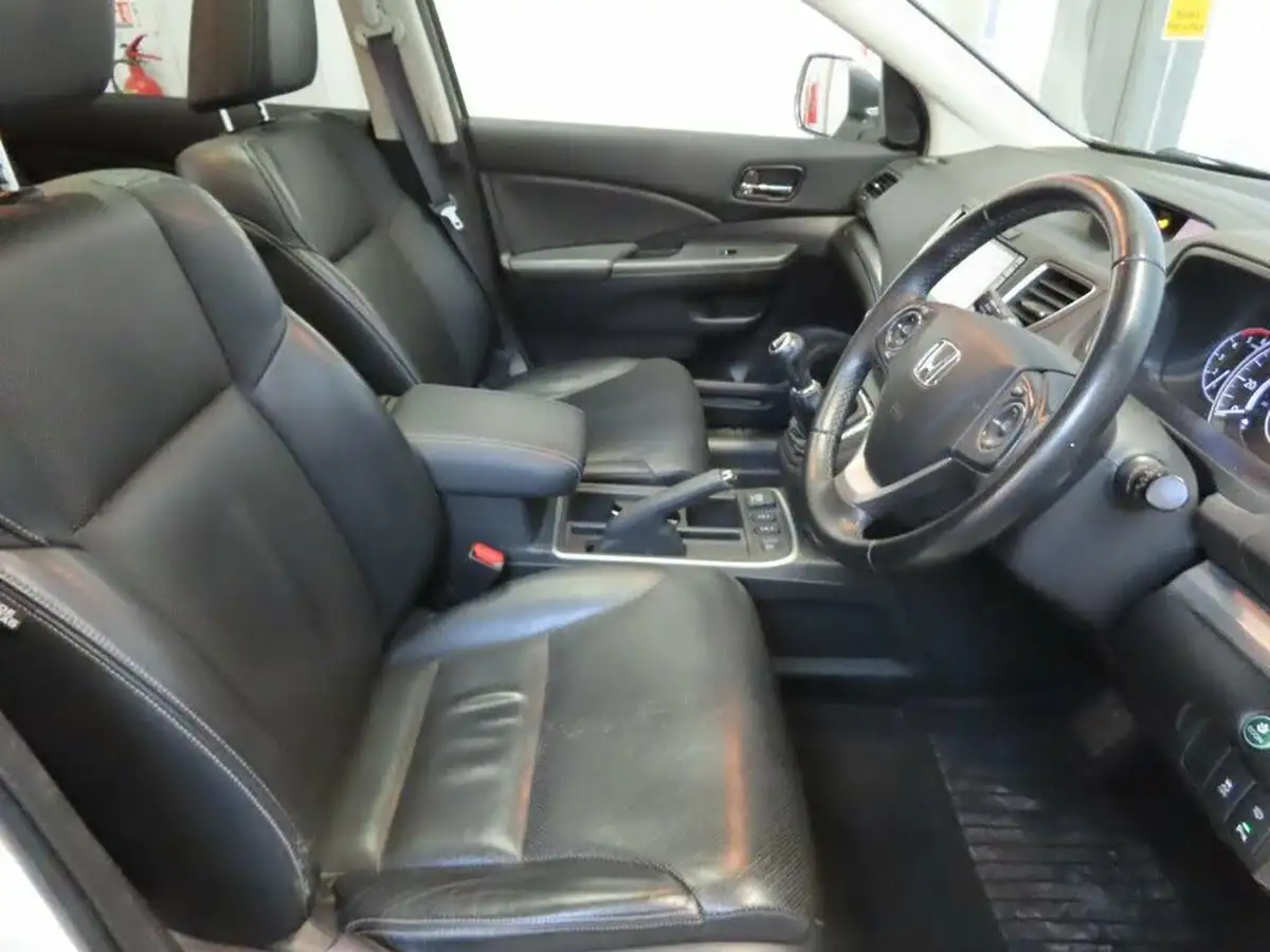 2016-honda-cr-v-16i-dtec-ex-big-9