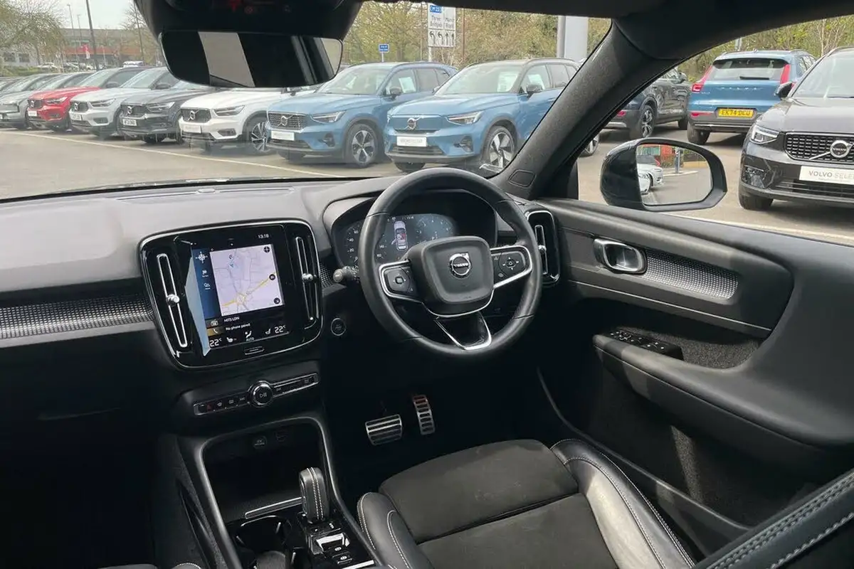 2021-volvo-xc40-15-t3-r-design-161bhp-auto-big-31