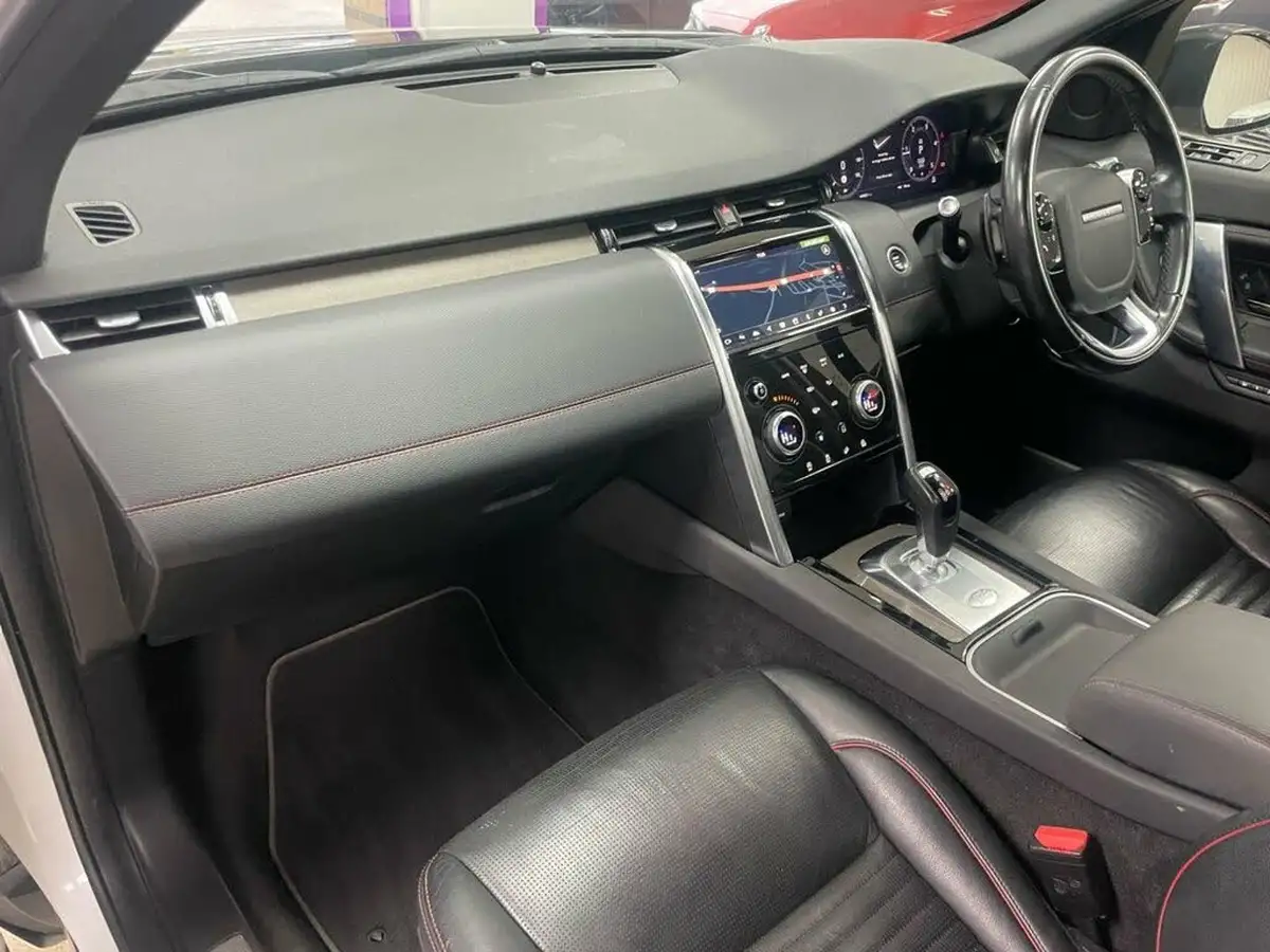 2020-land-rover-discovery-sport-20-d180-r-dynamic-se-big-30
