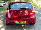 2011-hyundai-i30-14-comfort-109ps-isg-hatchback-small-7