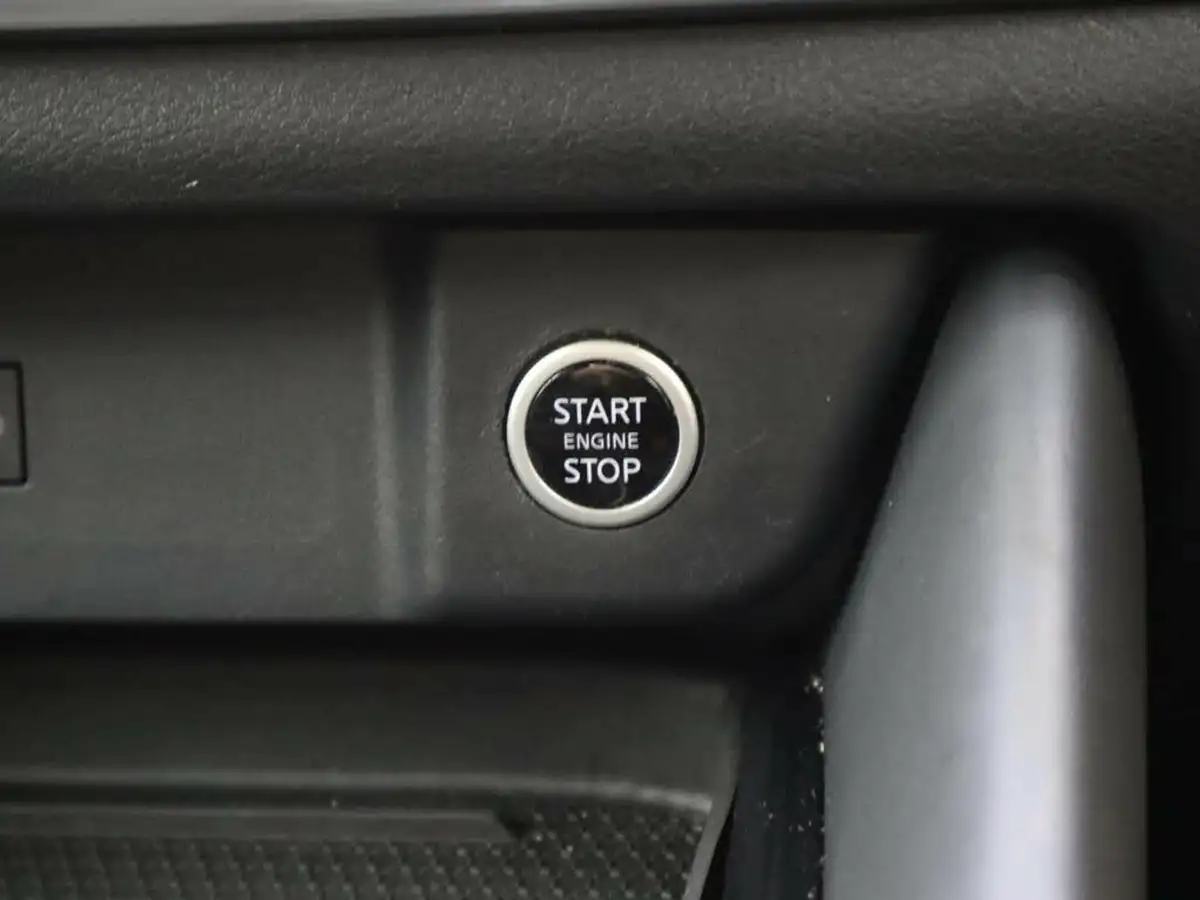 2022-nissan-qashqai-13-dig-t-tekna-140ps-mild-hybrid-big-30