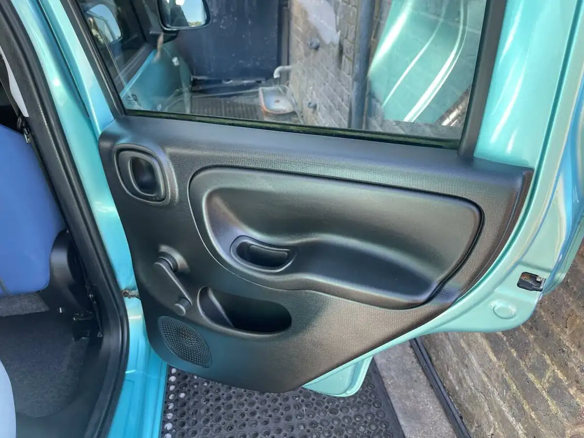 2015-fiat-panda-09-lounge-ss-dualogic-big-41