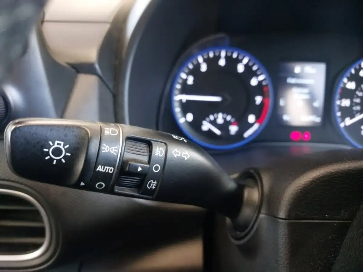 2018-hyundai-kona-10-t-gdi-se-big-13