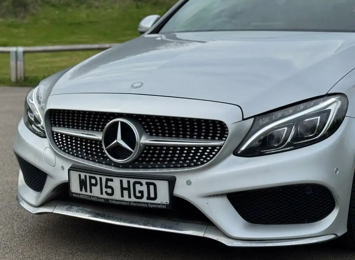 2015-mercedes-benz-c-class-21cdi-c220-amg-line-ss-saloon-4d-7g-tronic-plus-big-27