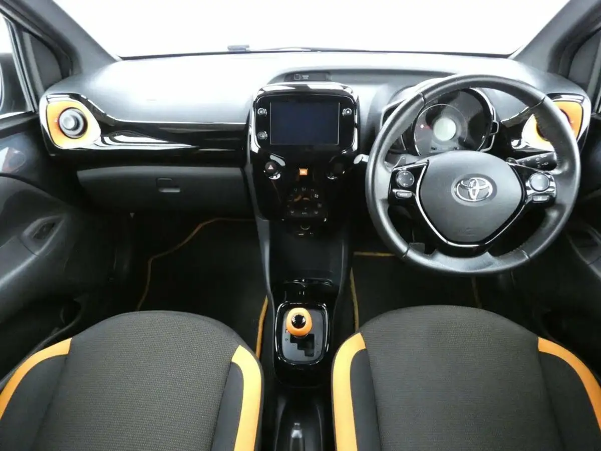 2021-toyota-aygo-10-vvt-i-jbl-edition-x-shift-big-20